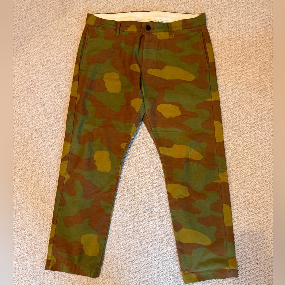 Todd Snyder Camouflage Chino button fly Pants